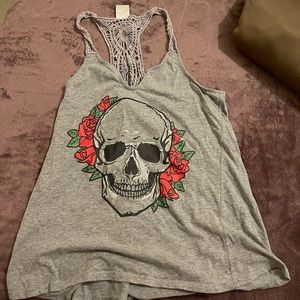 Skull with flowers tank